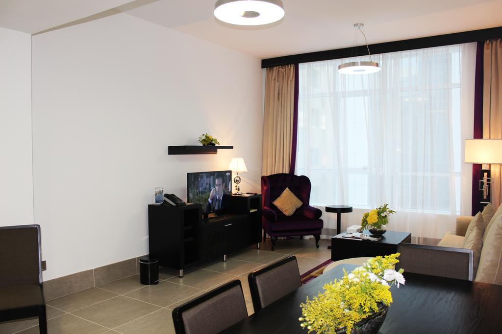 אבו דאבי Al Diar Sawa Hotel Apartments מראה חיצוני תמונה