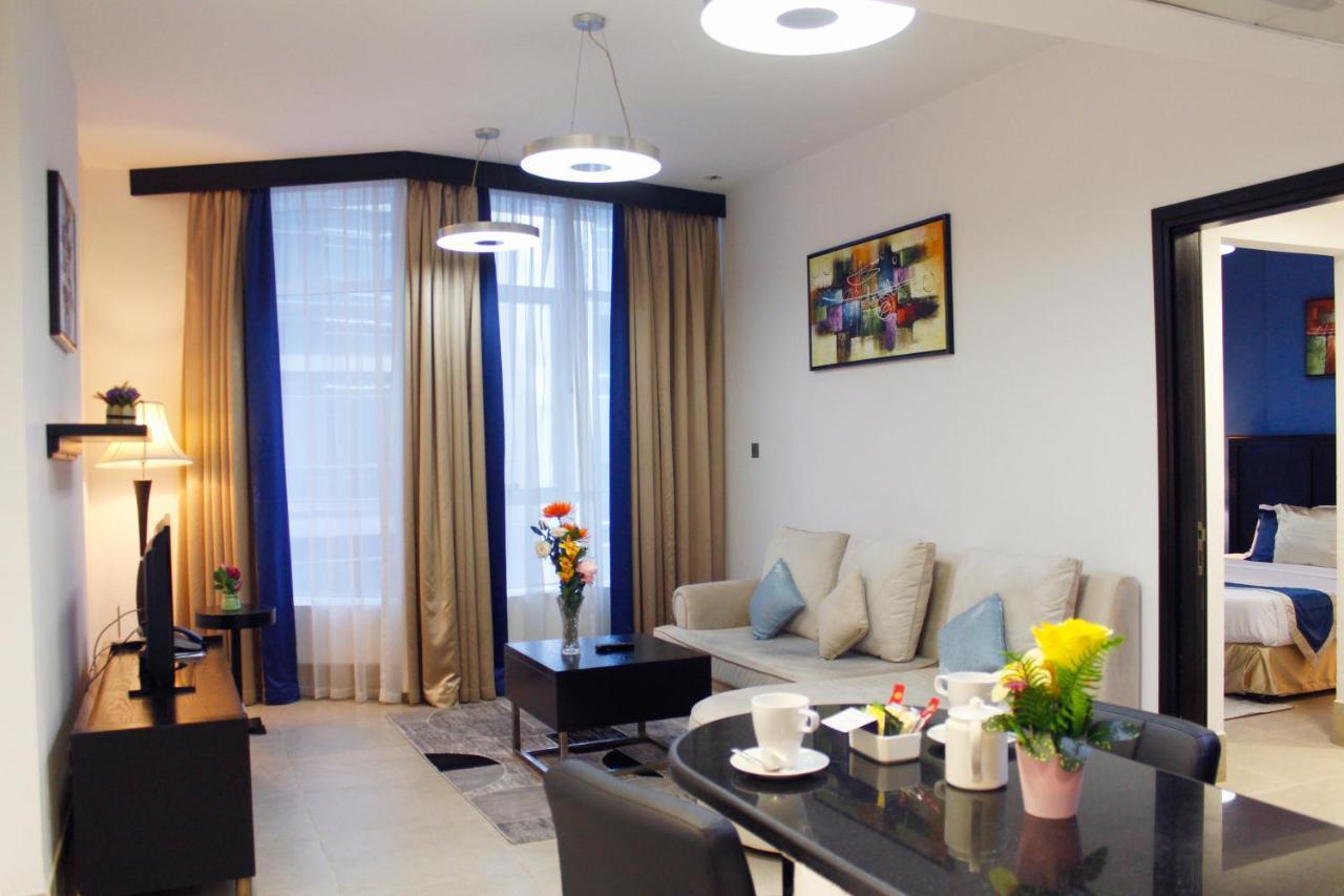 אבו דאבי Al Diar Sawa Hotel Apartments מראה חיצוני תמונה