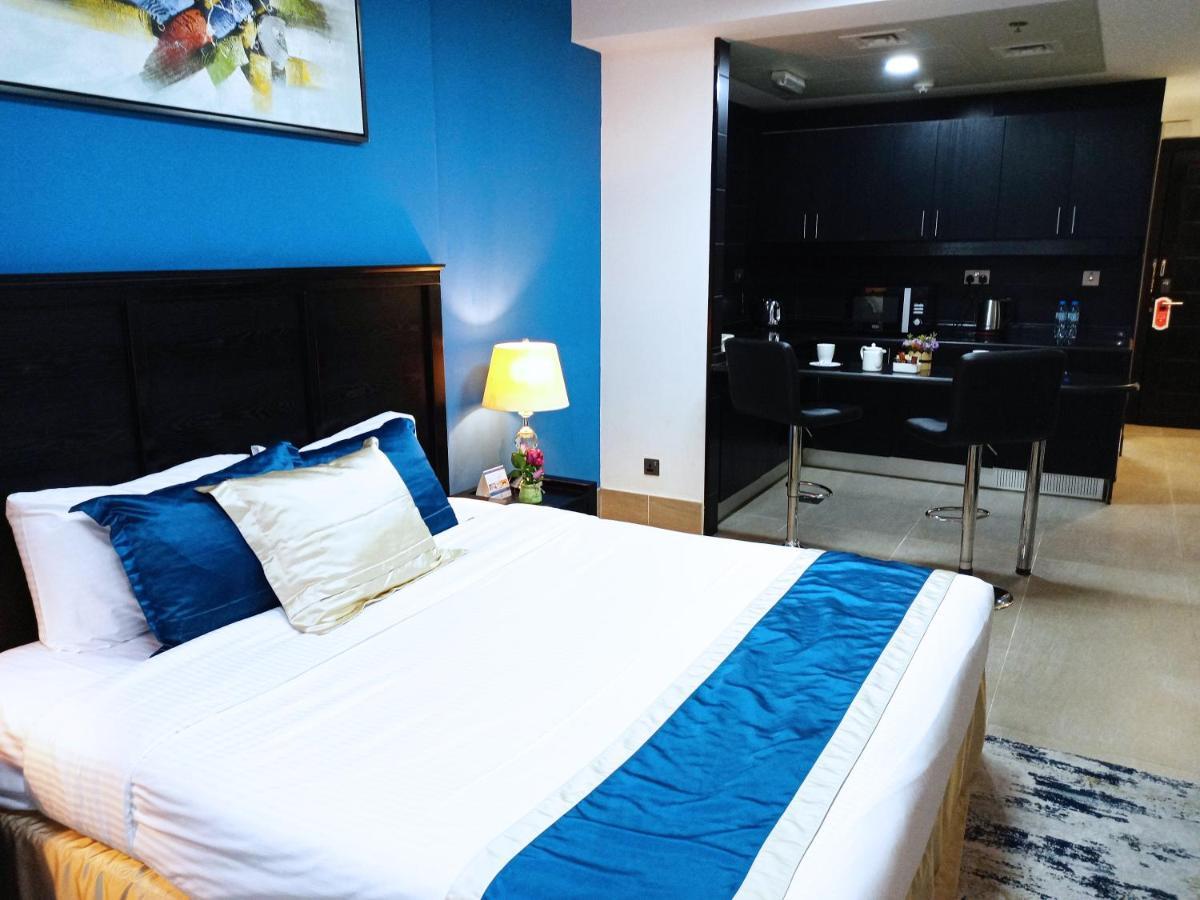 אבו דאבי Al Diar Sawa Hotel Apartments מראה חיצוני תמונה
