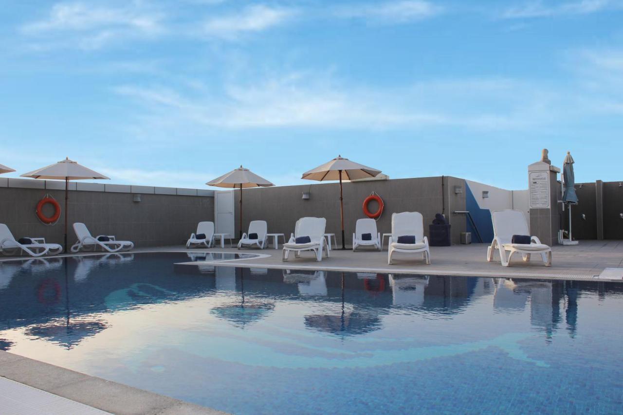 אבו דאבי Al Diar Sawa Hotel Apartments מראה חיצוני תמונה